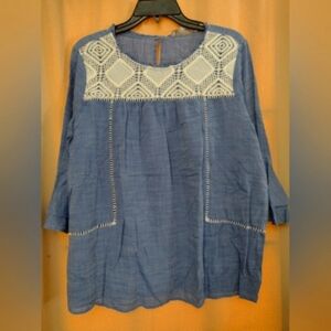 LOFT Medium 3/4 Sleeve Blue and White Knitted Blouse